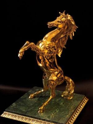 035/OB Արձանիկ ձի