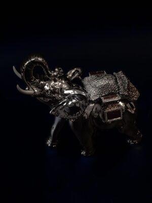 700 Արձան փղիկ պարկով