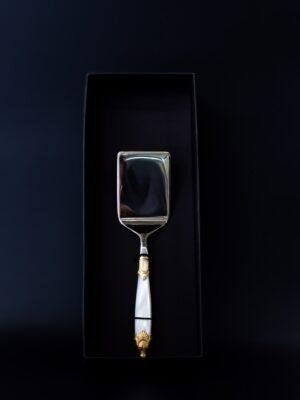 CD1LSIGS/BN Լազանիայի թիակ SIENA G+S,BN սպիտակ մարգ. բռն.